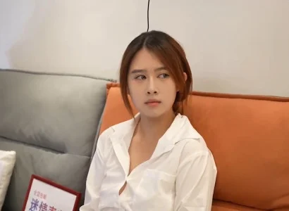 Trưởng phòng làm cho nữ nhân viên say thuốc kích dục rồi cưỡng hiếp